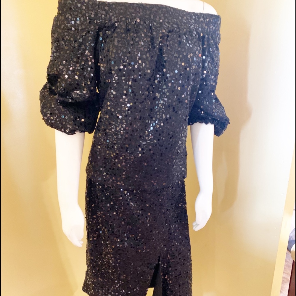 Elliat- Blackout Sequence 2 Piece (Blouse&Skirt)